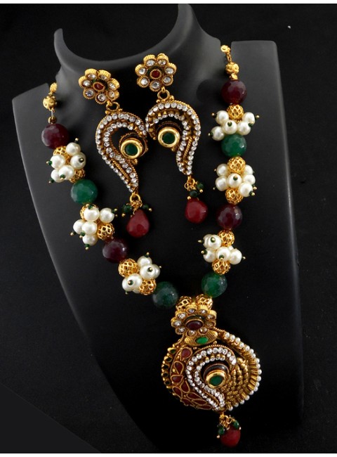 Exclusive Polki Set